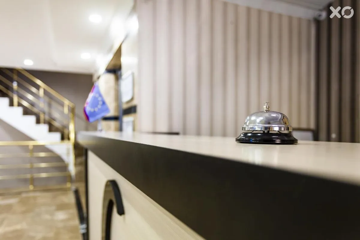 Ayhan Hotel