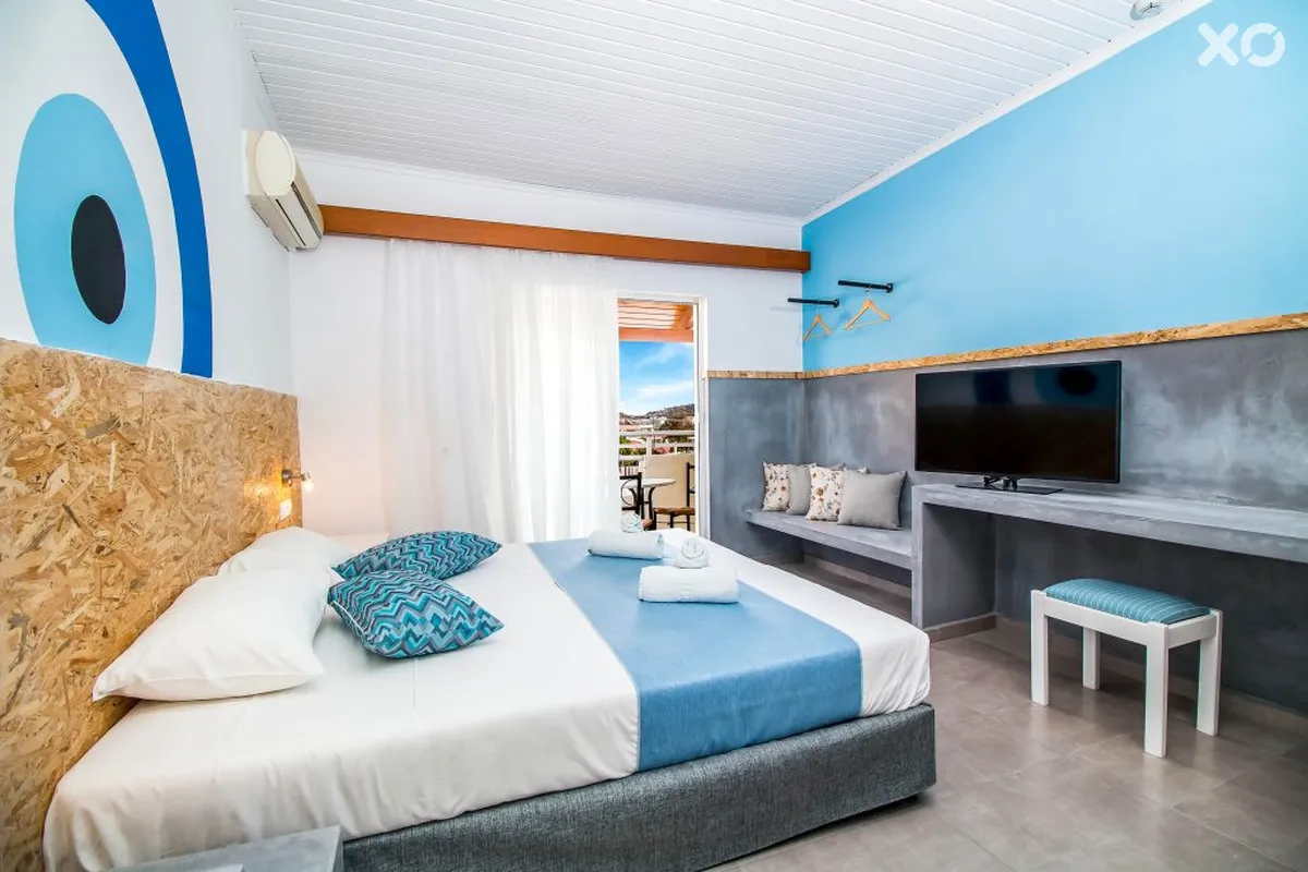 Tinas Plus Hotel