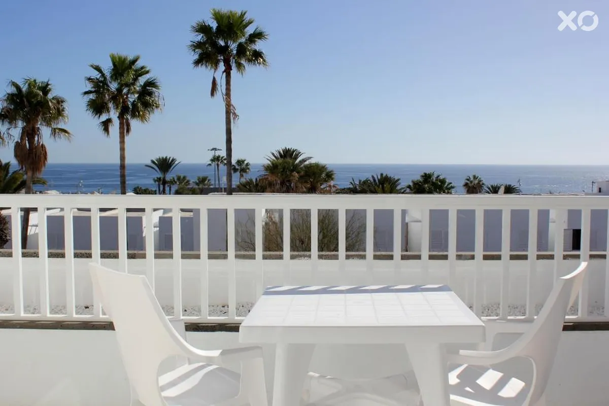 Arena Dorada Apartments