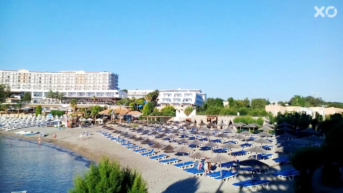 Eden Roc Resort Hotel