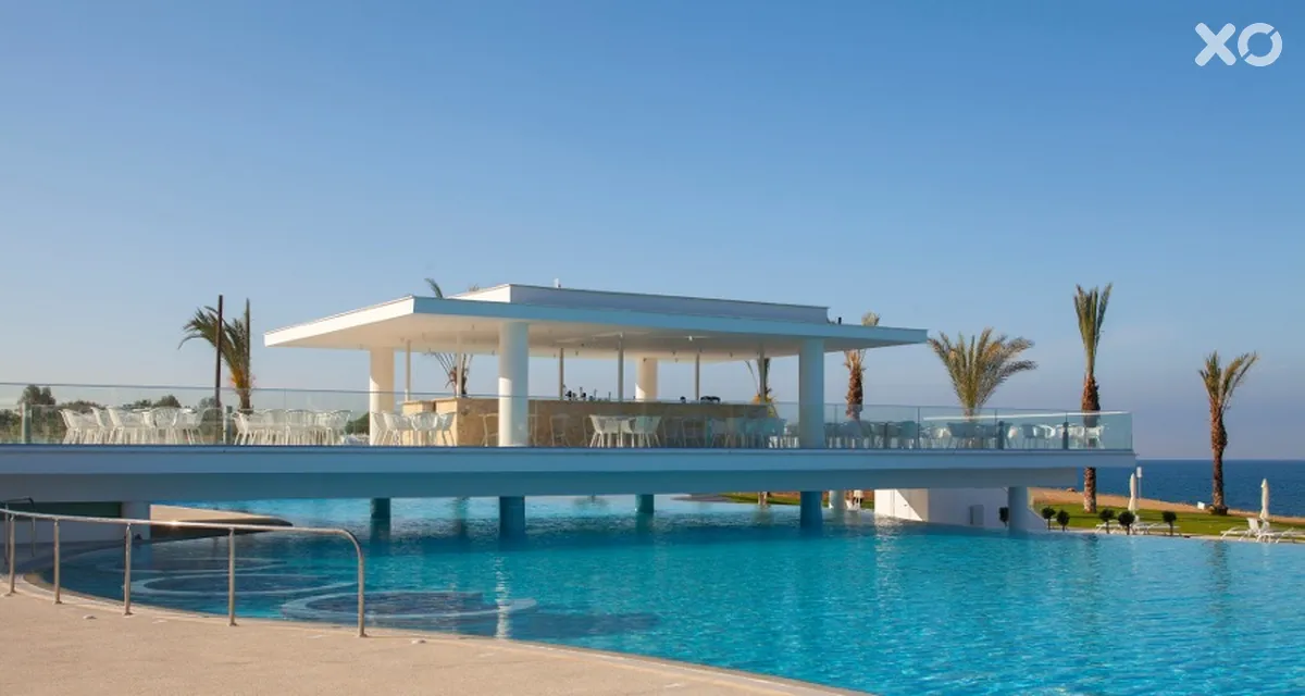 King Evelthon Beach Hotel & Resort