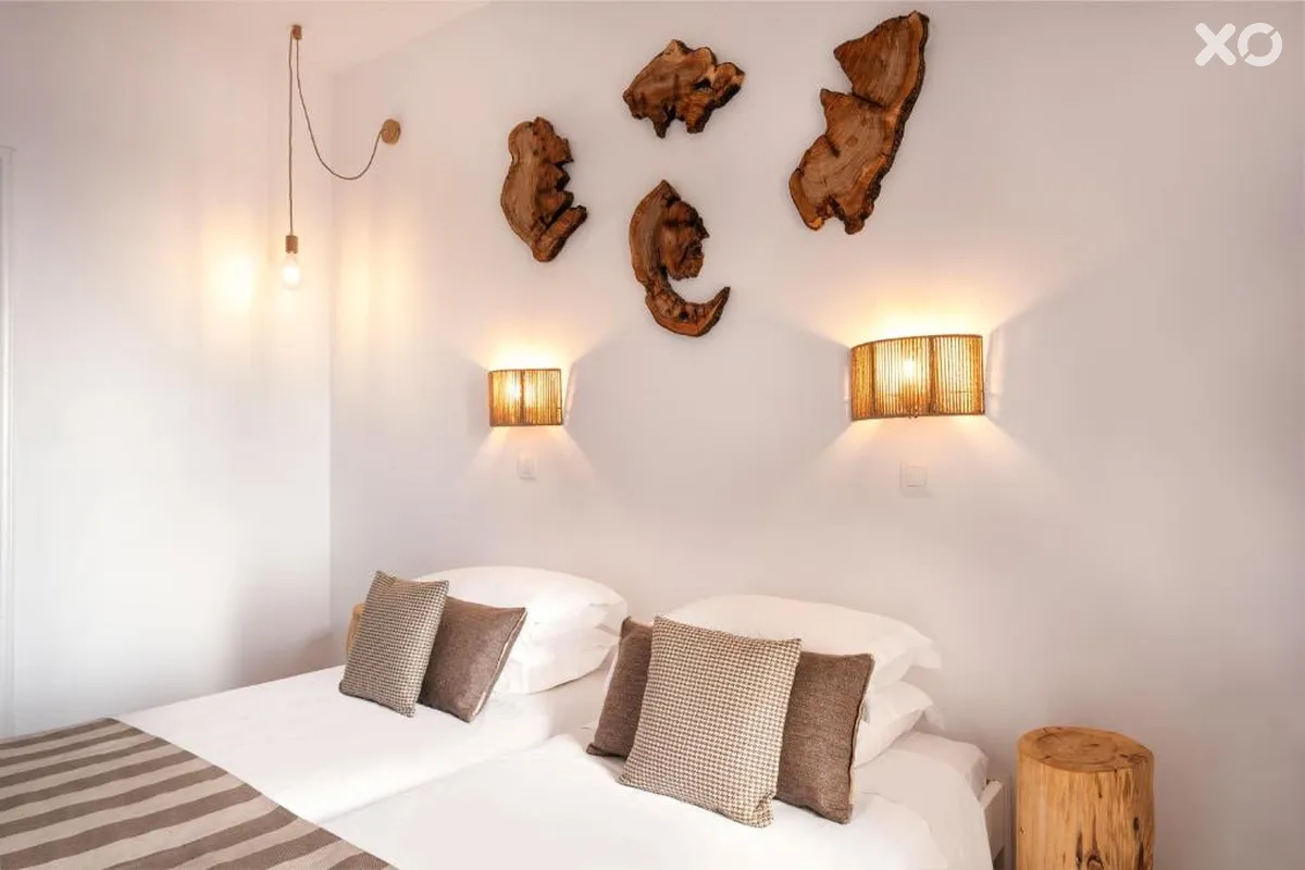 Lithos Hotel