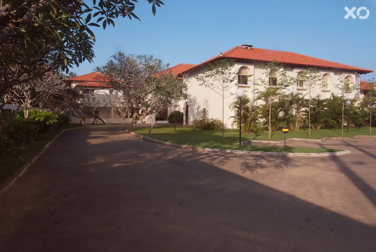Mermaid Hotel & Club