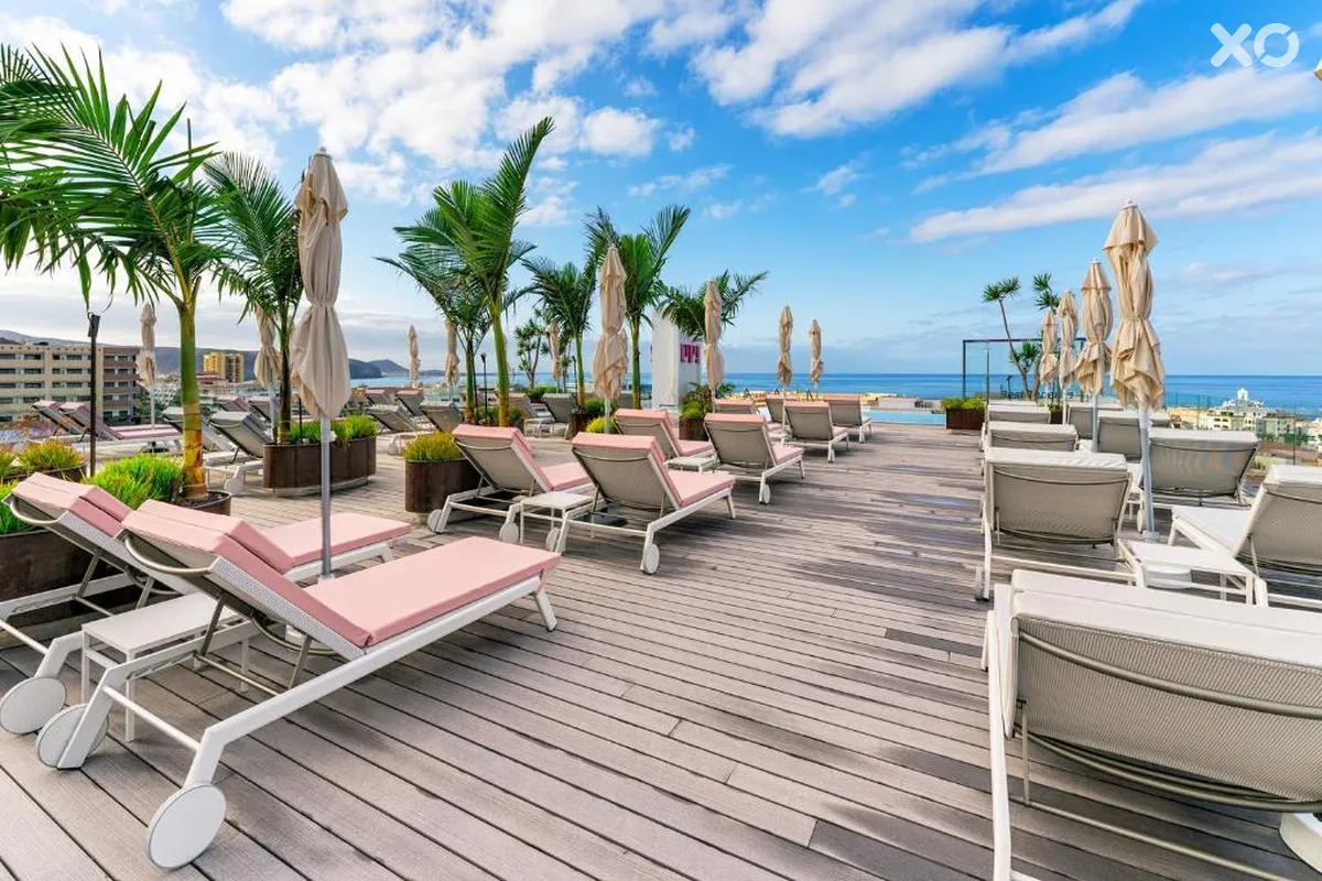 Spring Hotel Bitacora