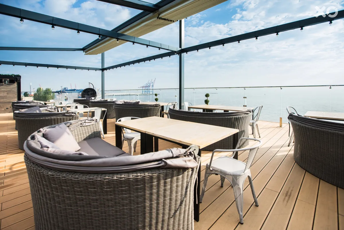 M1 Club Hotel