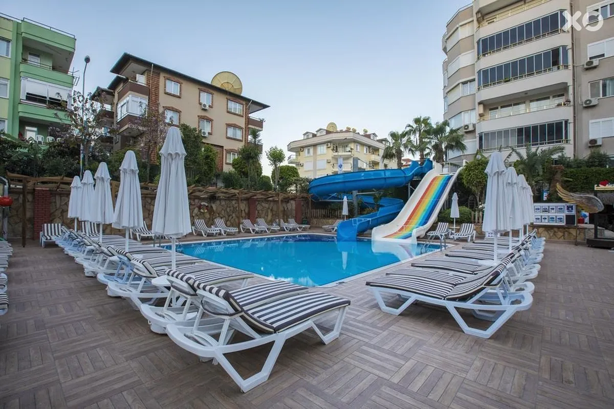 Club Big Blue Suite Hotel