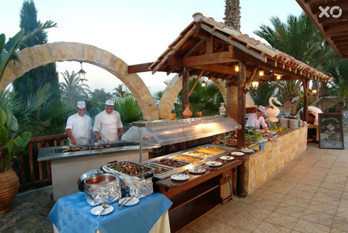 Nelia Beach Hotel & Spa