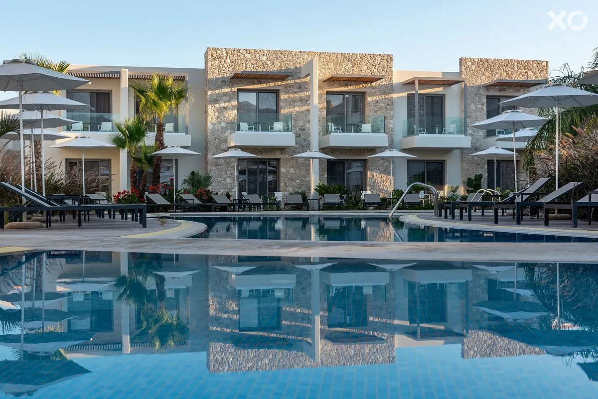 Oneiro Boutique Hotel