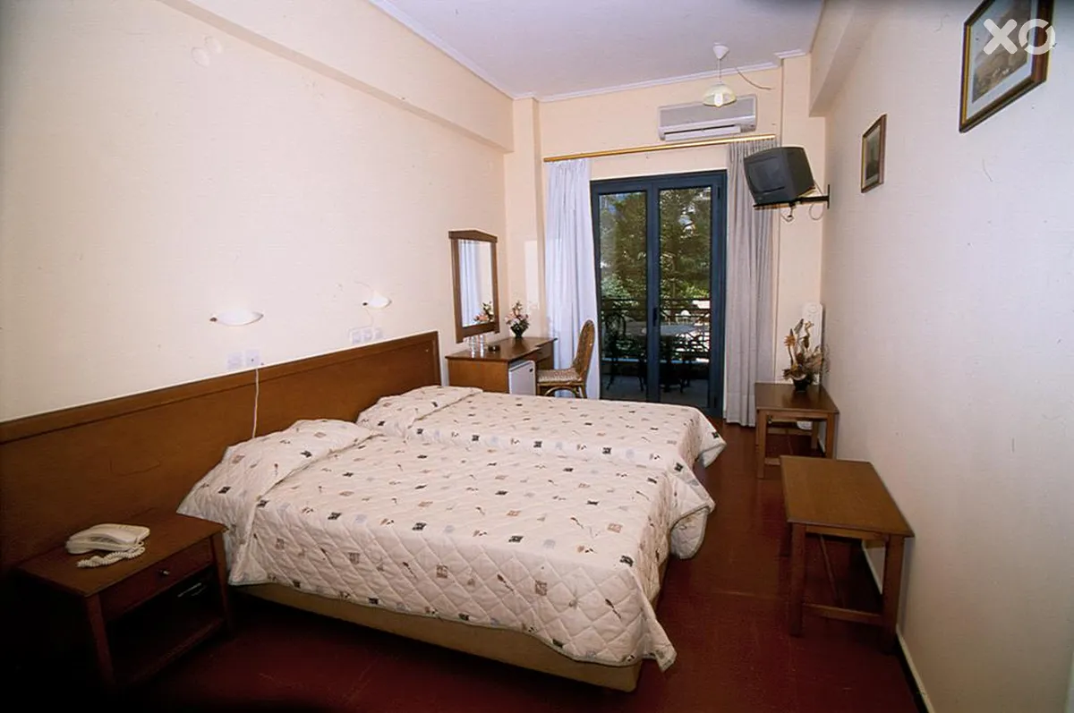 Bakos Hotel