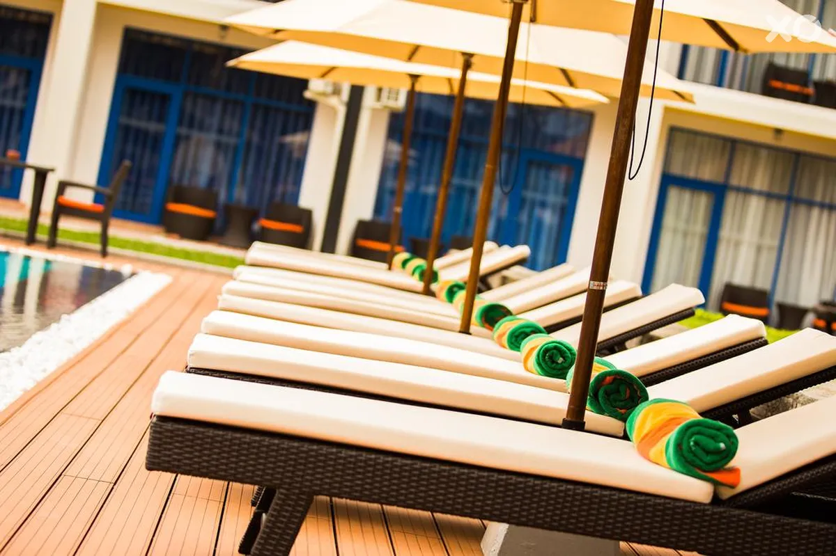 Camelot Beach Hotel