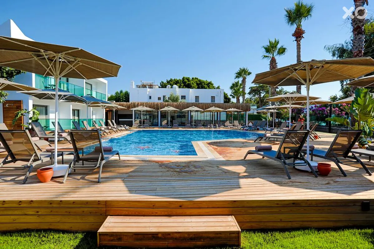 Yalipark Beach Hotel