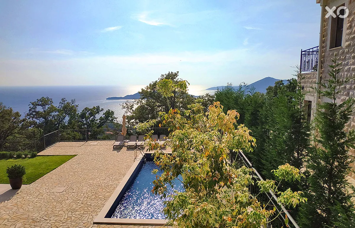 Oak Leaf Residences