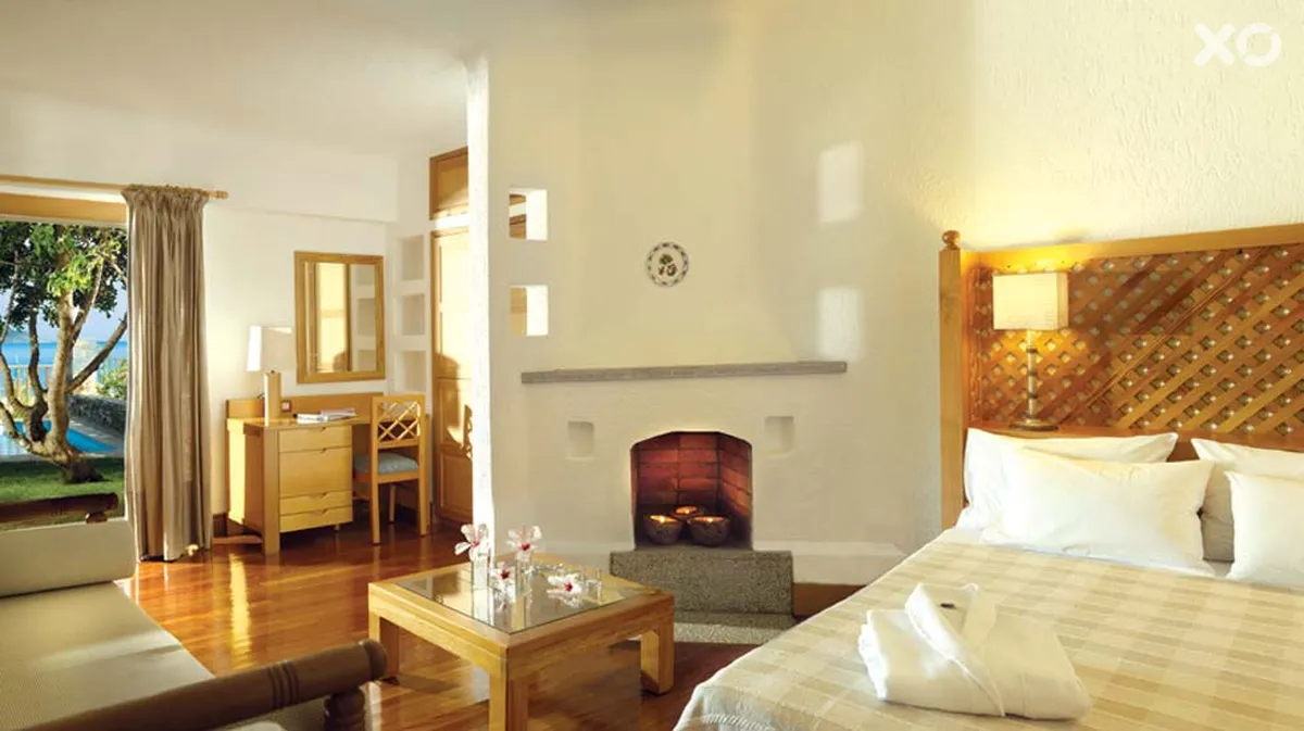 Elounda Peninsula All Suite Hotel