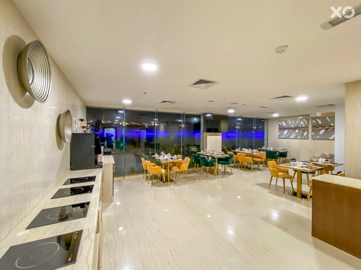 Mirage Bab Al Bahr Beach Hotel