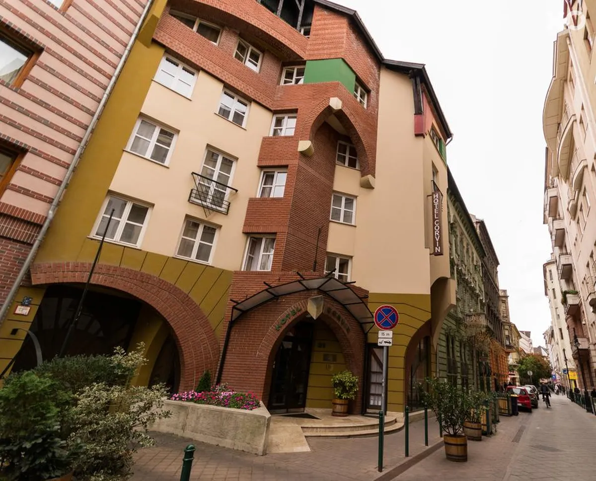 Corvin Hotel Budapest Corvin Wing