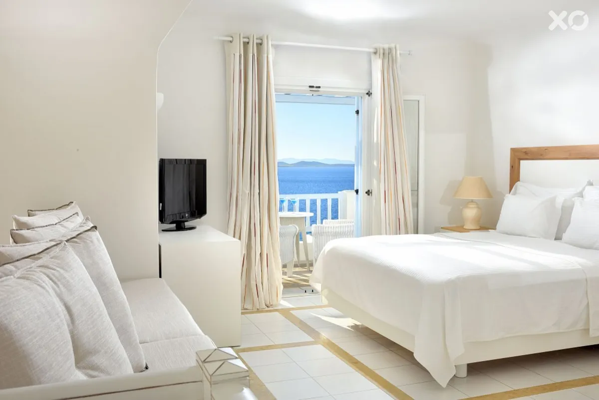 Saint John Hotel & Villas