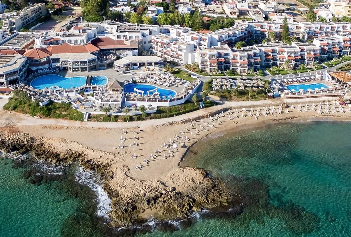 Alexander Beach Hotel & Village