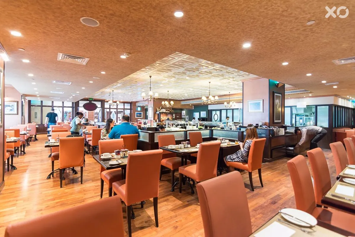 Park Regis Kris Kin Hotel