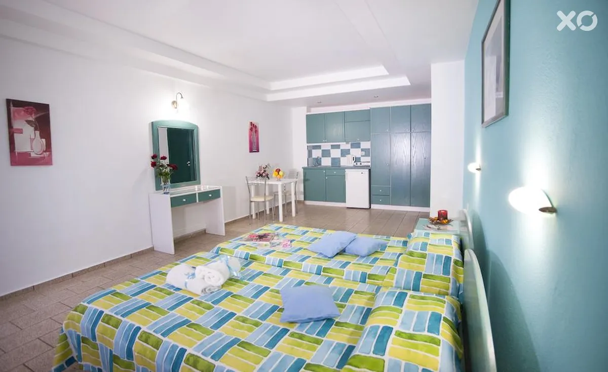 Theoni Apartments