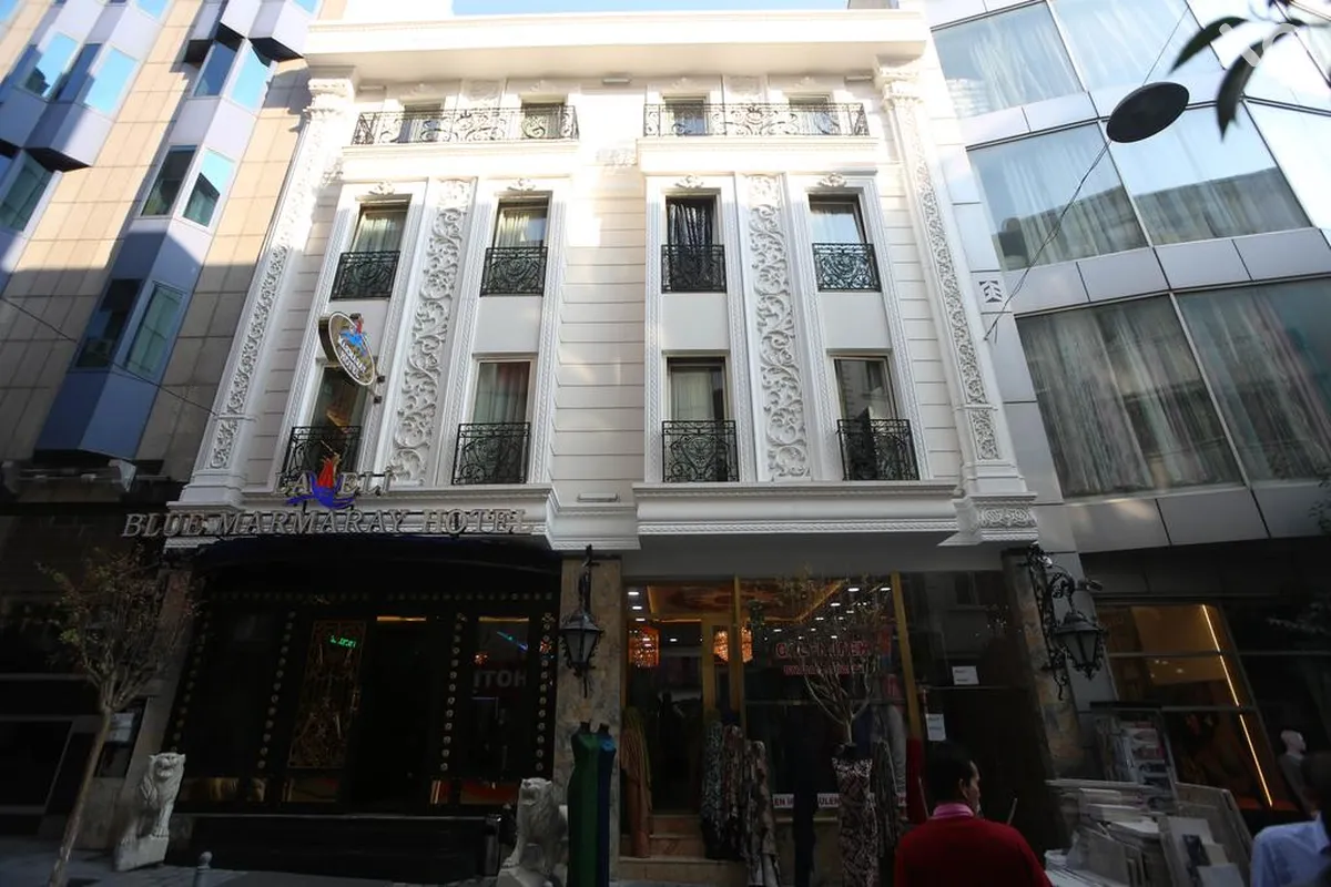 Laleli Blue Marmaray Hotel