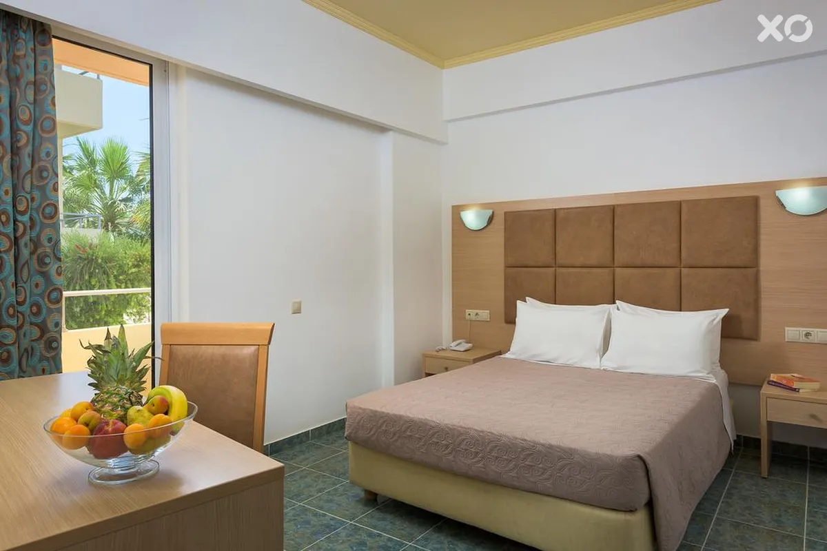 Memphis Beach Hotel