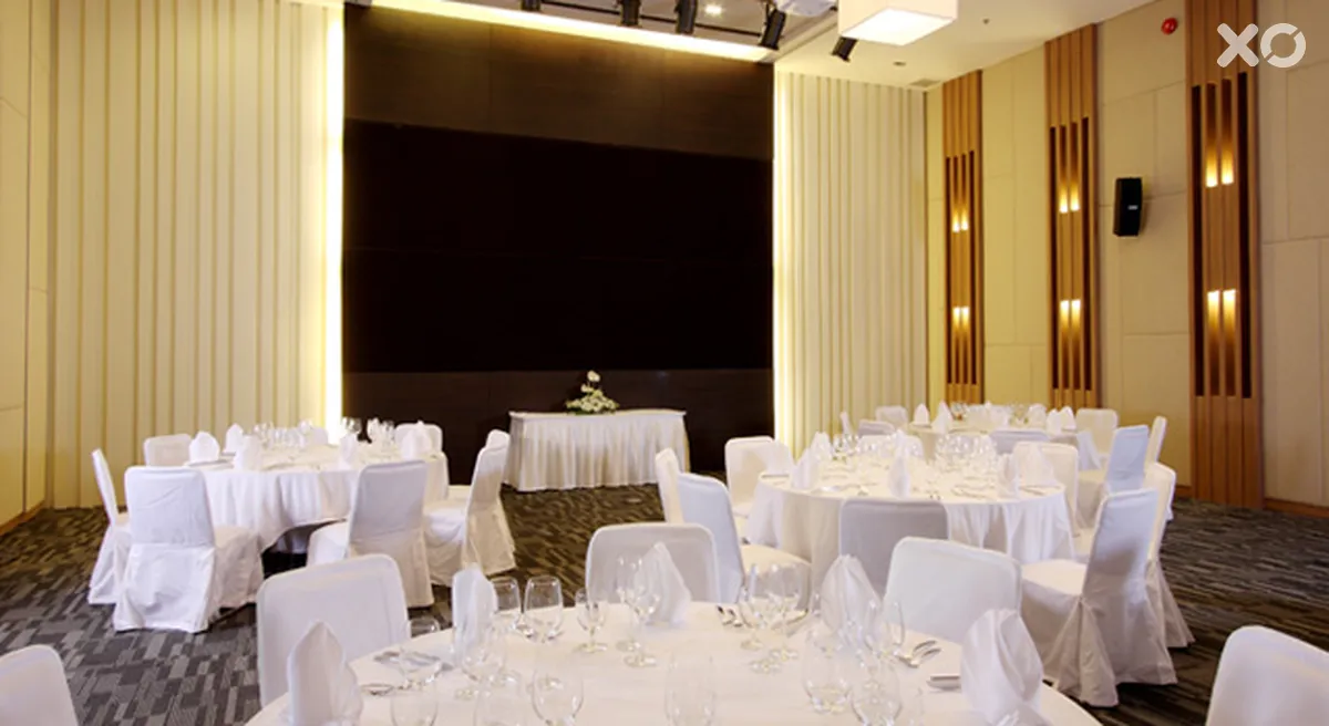 Kantary Beach Hotel Villas & Suites