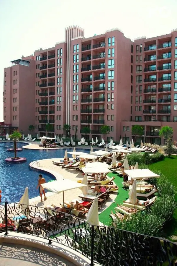 Royal Beach Apartments