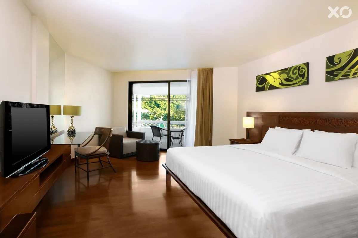 Le Meridien Phuket Beach Resort