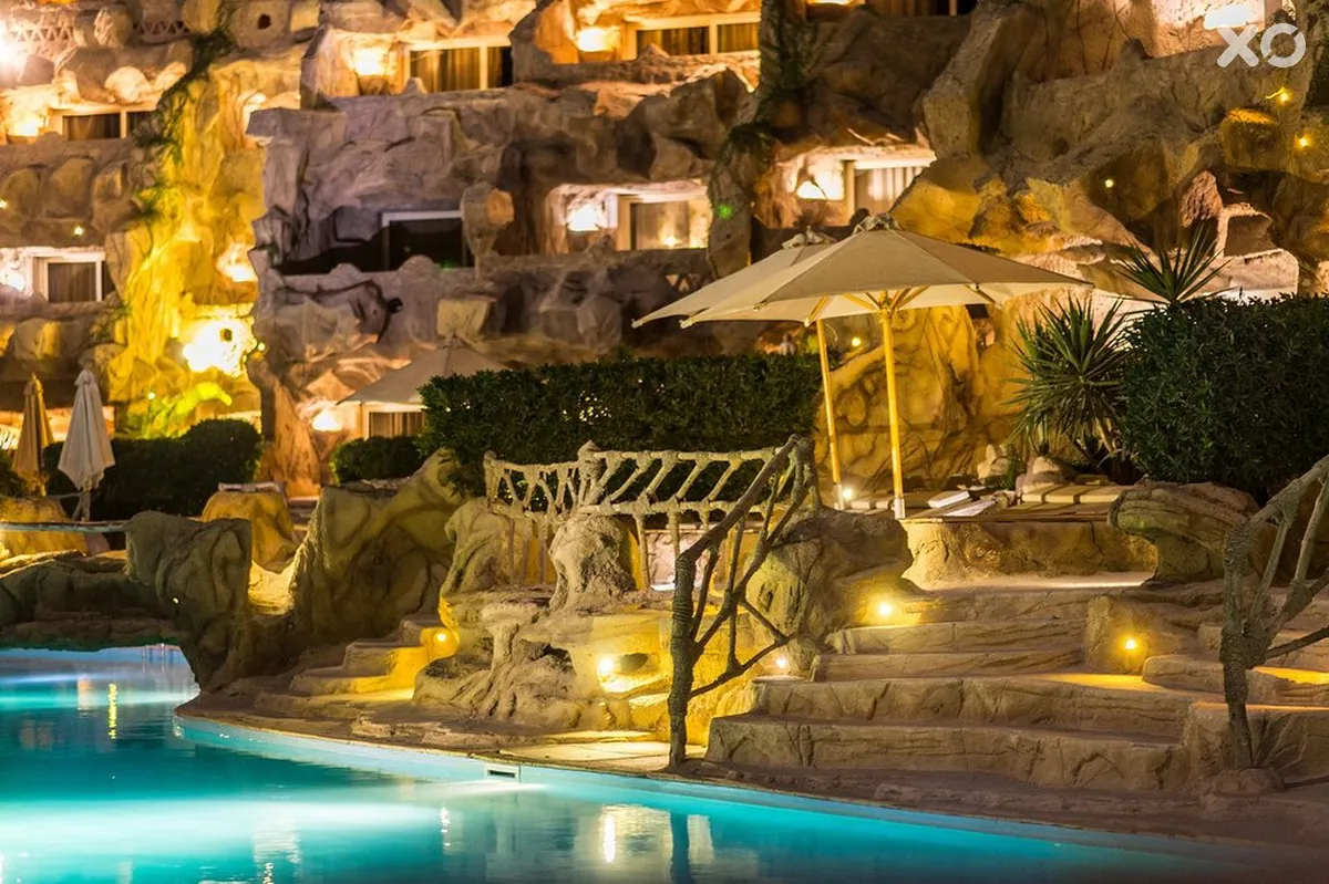 Caves Beach Resort