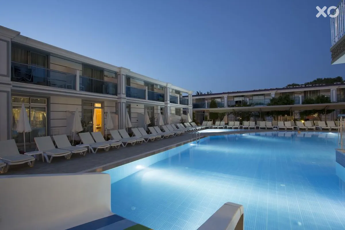 Sun Club Hotel Side