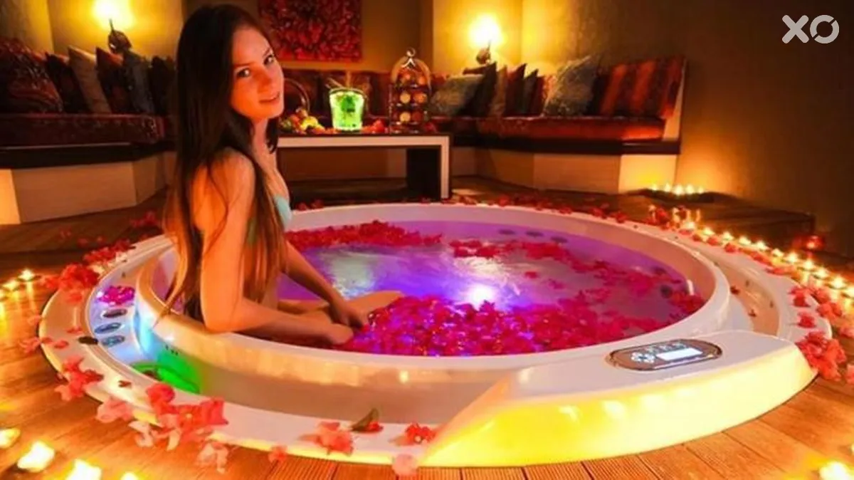 Cratos Premium Hotel & Casino