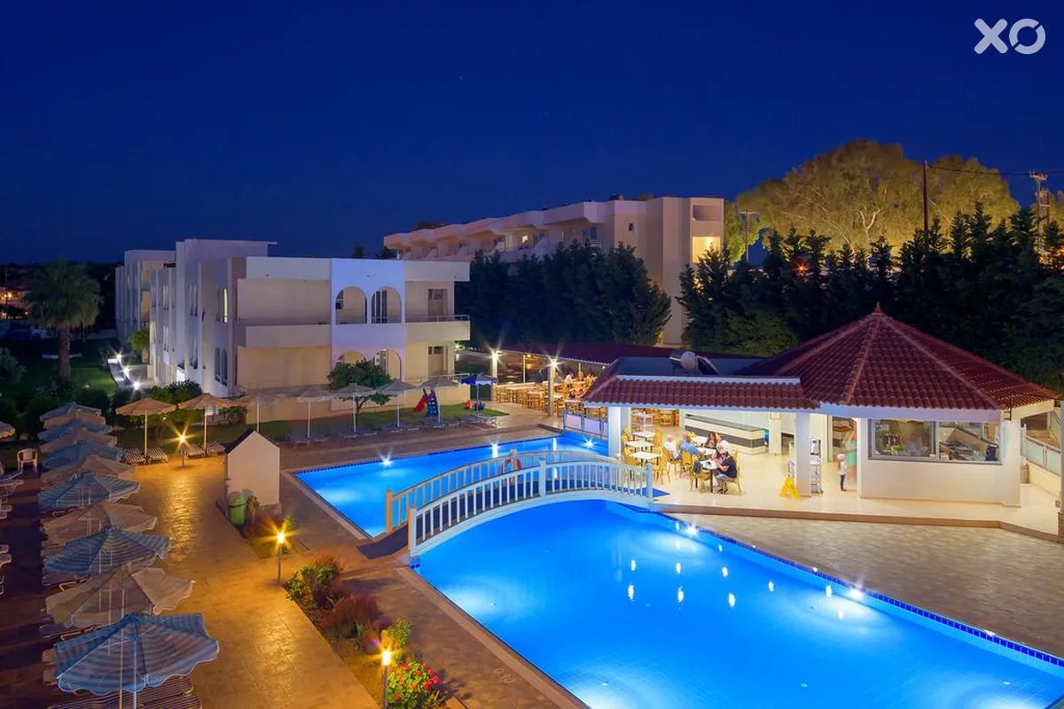 Memphis Beach Hotel