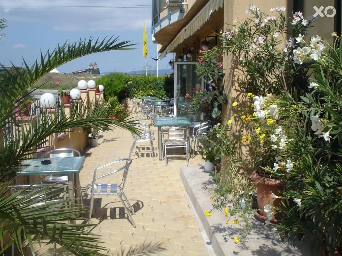 Riviera Hotel