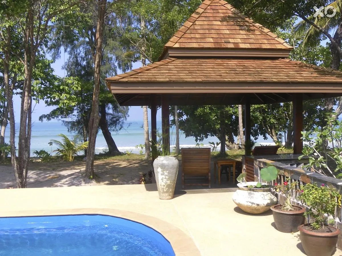 Koh Jum Beach Villas