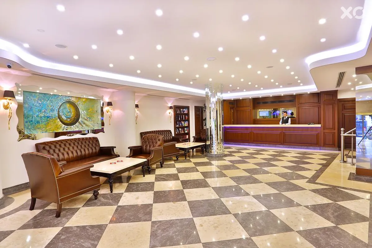 Aspen Hotel