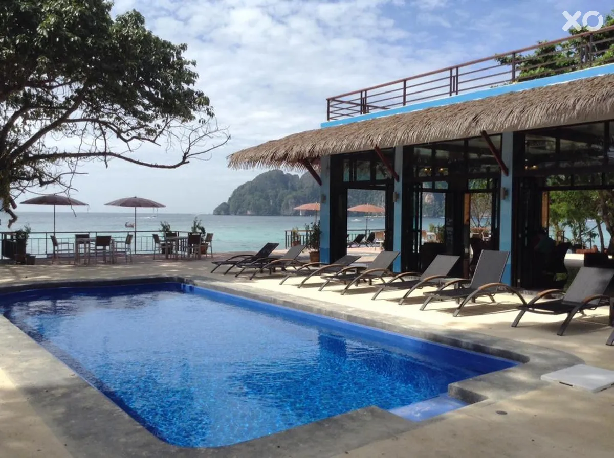 Phi Phi Long Beach Resort & Villa