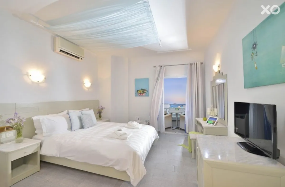 Petinos Hotel