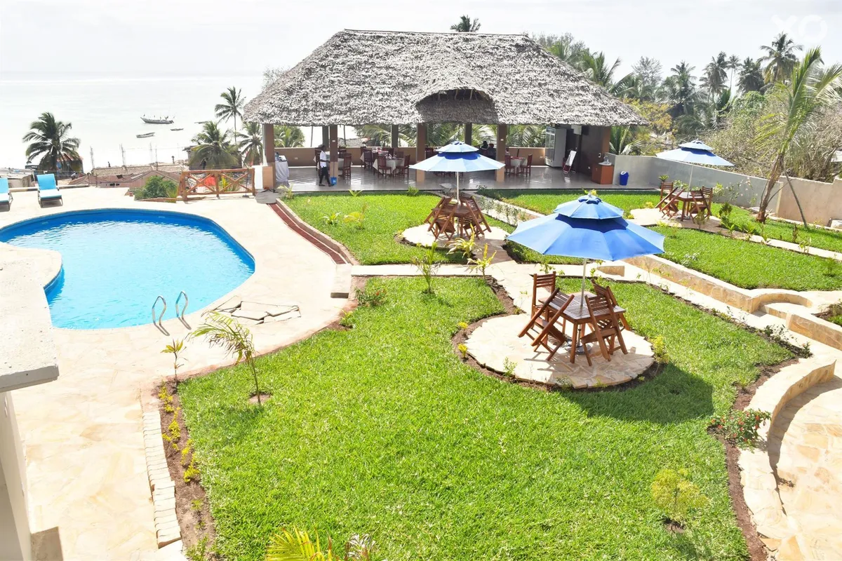 Sea Crest Hotel