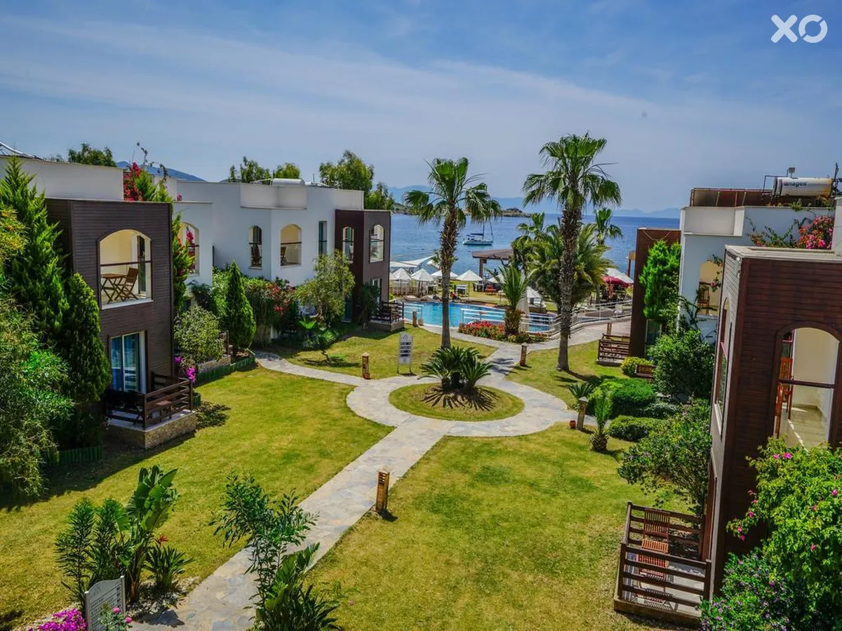 Costa Luvi Hotel