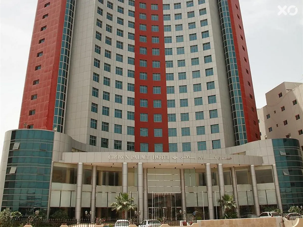 Crown Palace Hotel