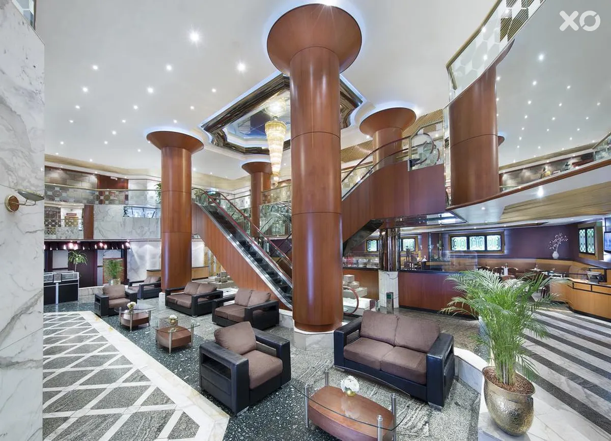 Admiral Plaza Hotel