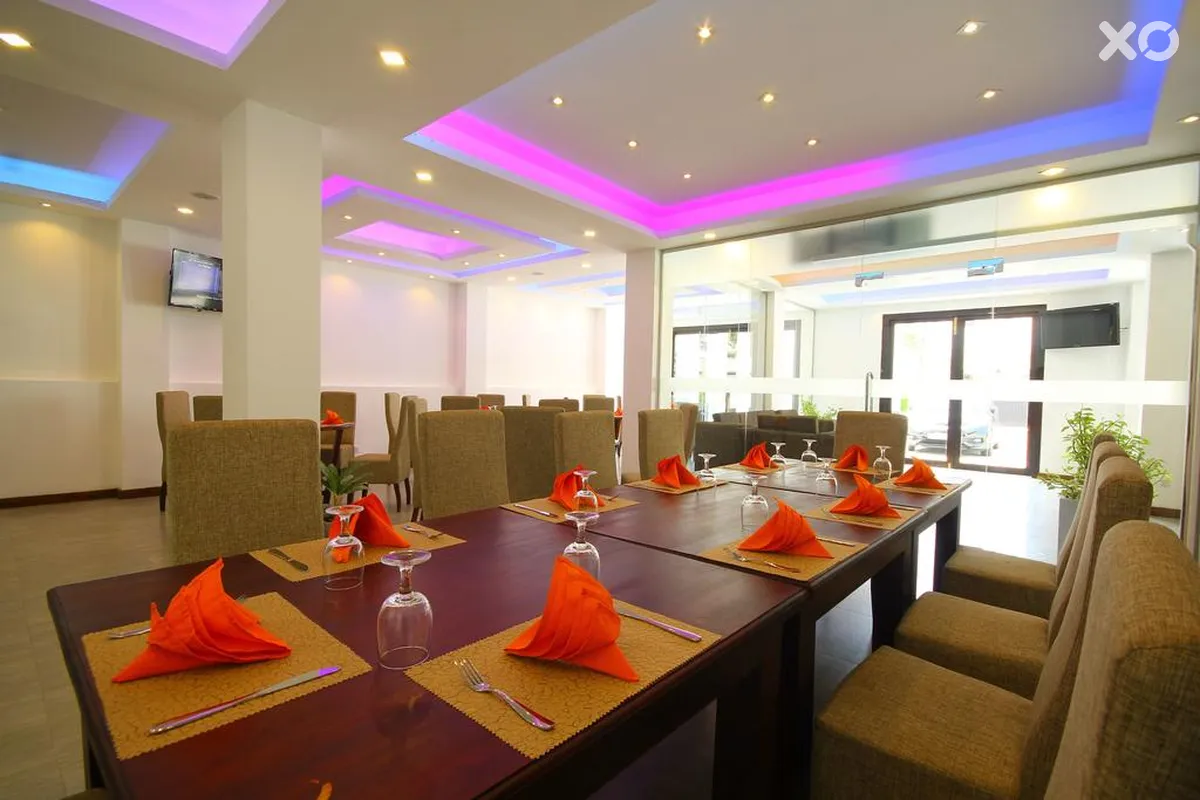 Saffron Hotel