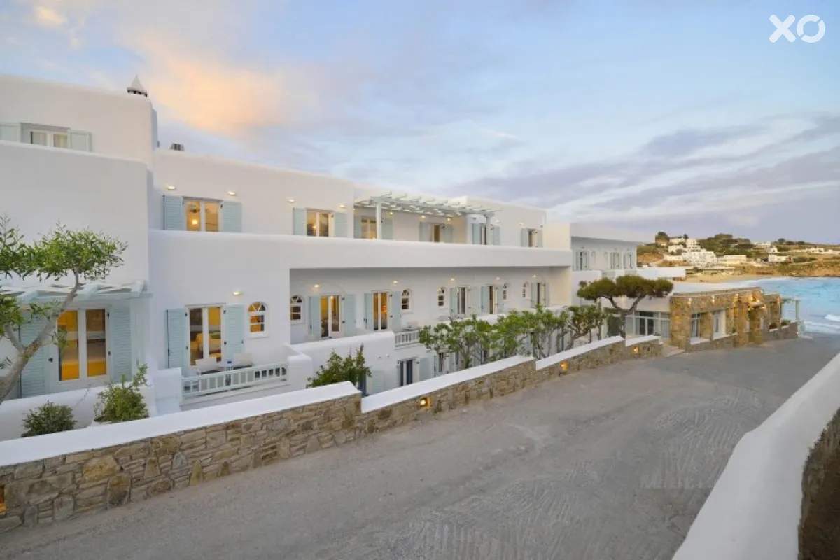 Petinos Hotel