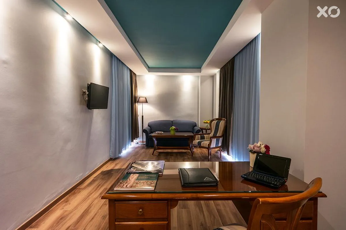 Oasis Hotel Apartments