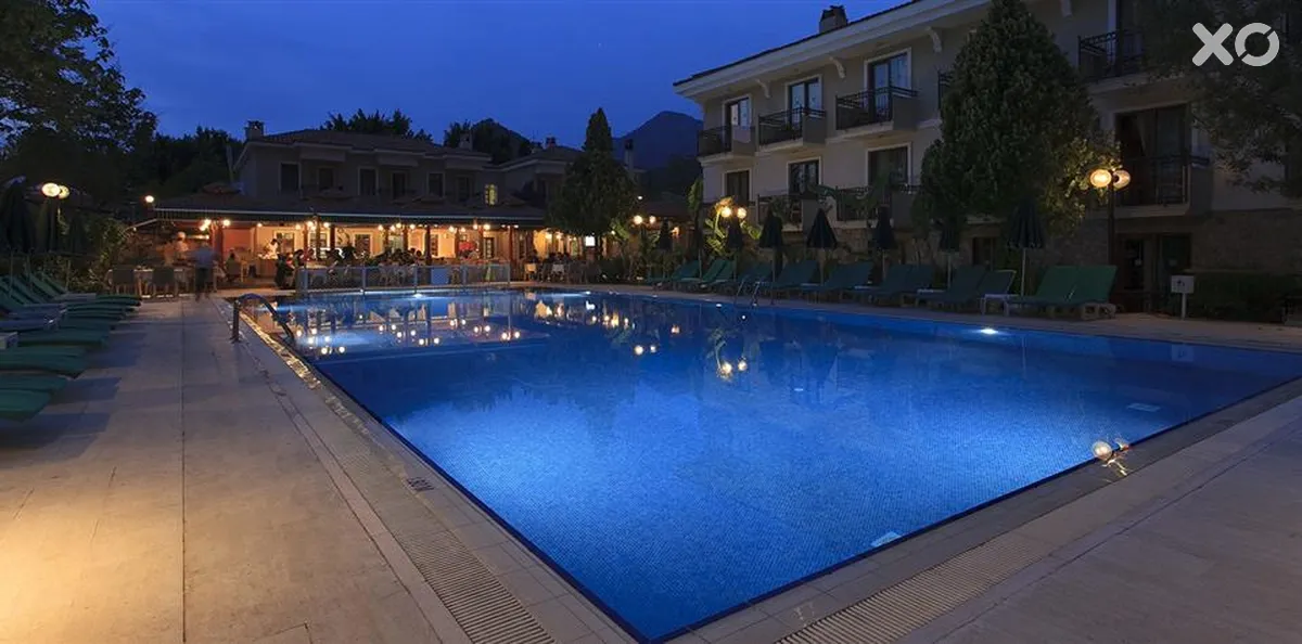 Perdikia Beach Hotel