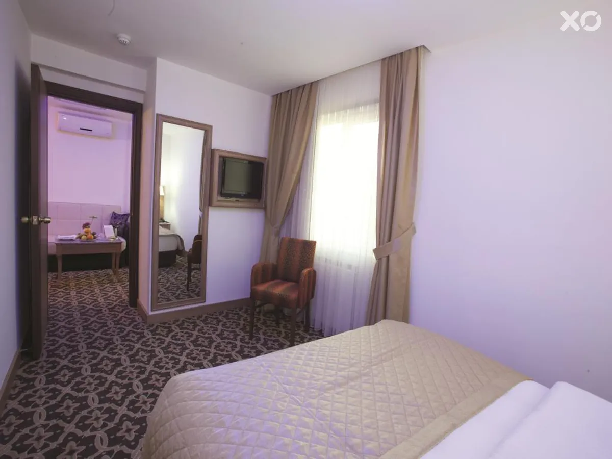 The City Hotel