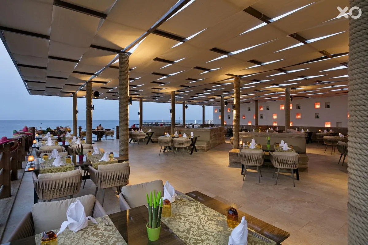 Rixos Sungate Hotel