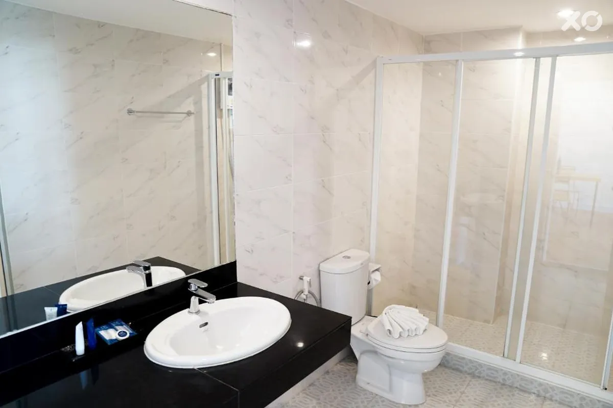 130 Hotel & Residence