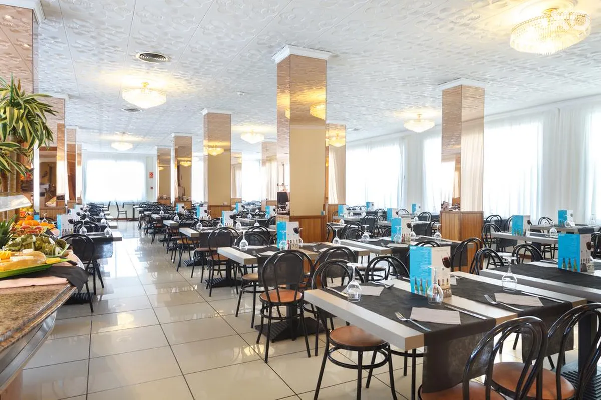 Sorra Daurada Splash Hotel