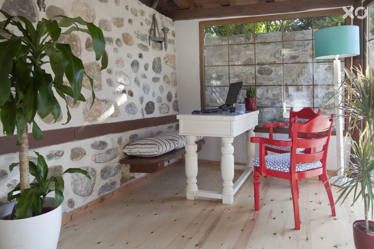 Acrotel Athena Residence